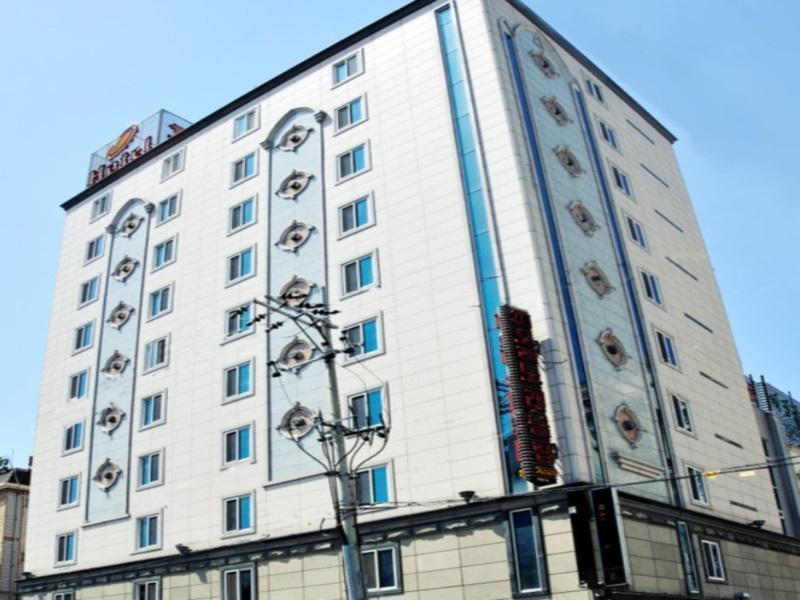 Fiore Hotel Gumi Eksteriør bilde
