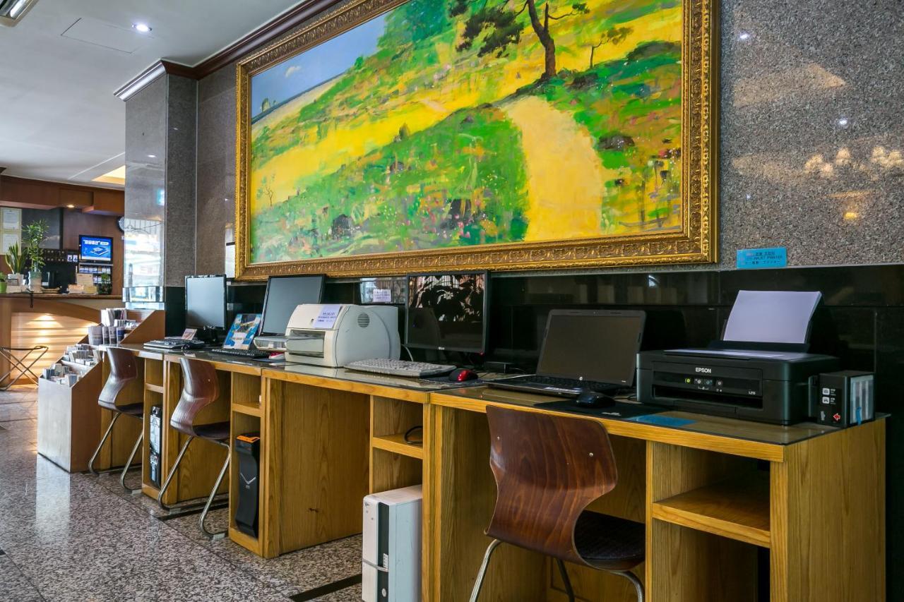 Fiore Hotel Gumi Eksteriør bilde